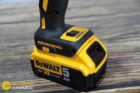 Máy bắn vít pin Dewalt DCF887P2-KR 18V