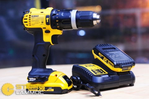 edderkop log dosis Máy khoan vặn vít pin Dewalt DCD785D2 18V