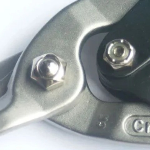 Kéo cắt tôn mũi cong trái 10