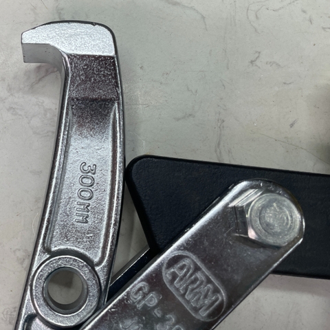 Cảo 2 chấu 12inch Arm GP-300