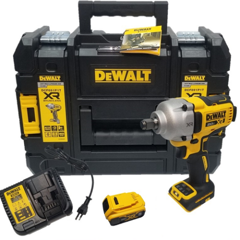 Máy siết bu lông cầm tay pin 20V Dewalt DCF891P1T