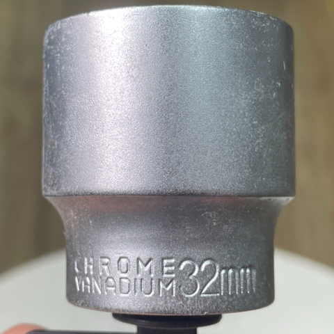 Đầu khẩu sao 1/2 32mm Fujiya