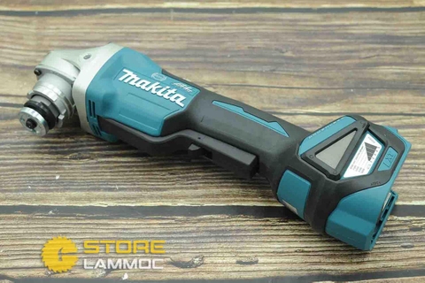 makita-dga418z