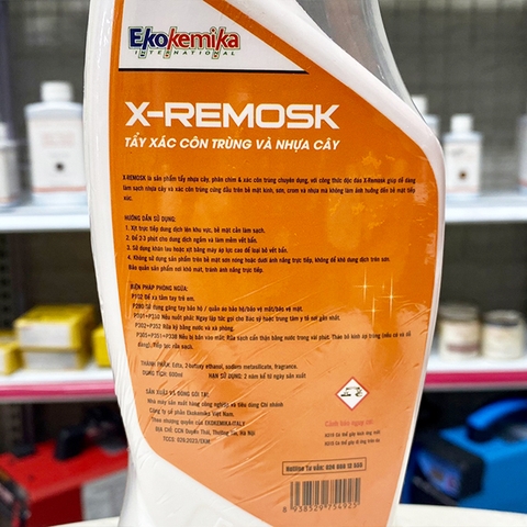 Dung dịch tẩy nhựa cây và xác côn trùng 600ml Ekokemika X-REMOSK