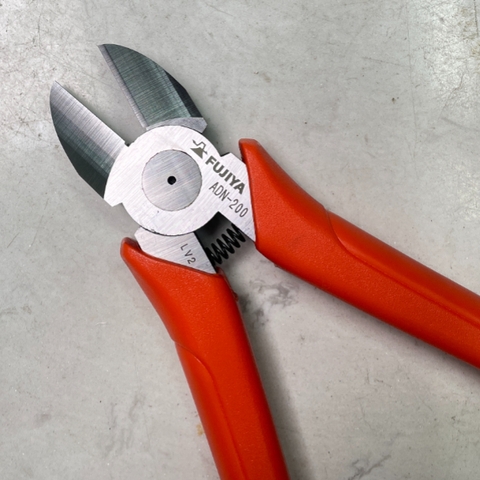 Kìm cắt dây điện 200mm Fujiya ADN-200