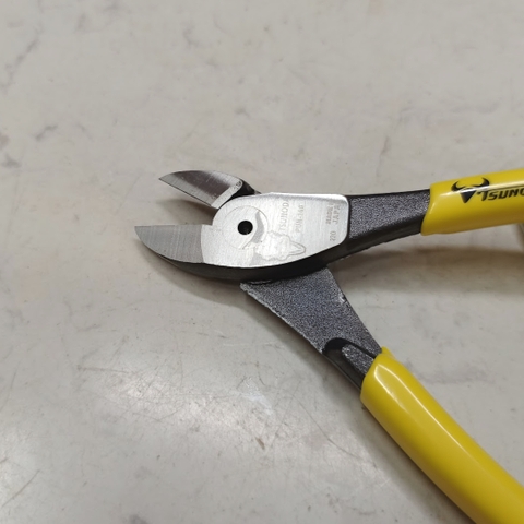 Kìm cắt lưỡi mỏng Tsunoda PUN-160