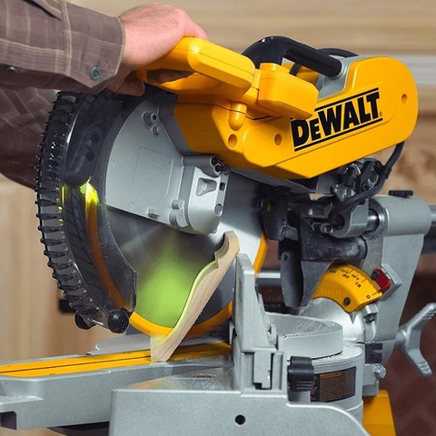 Máy cưa đa góc trượt Dewalt DWS780-KR