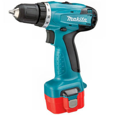 may-khoan-van-vit-pin-makita-6261dwe-9-6v