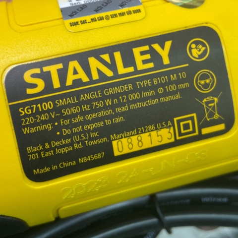 Máy mài cầm tay Stanley SG7100-B1