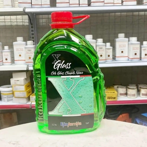 Nước rửa kính ô tô 3.2L Ekokemika Xglass Rain