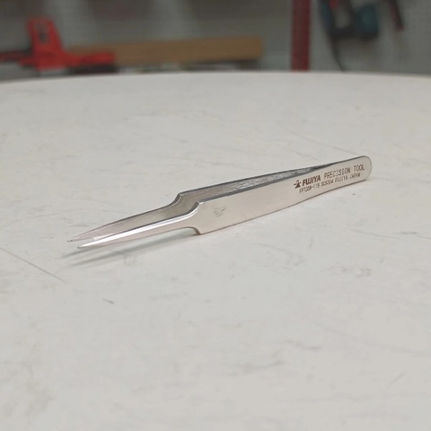 Cây nhíp kỹ thuật tĩnh điện mũi thẳng Fujiya FPT03A-115
