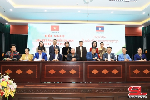 Câu lạc bộ UNESCO Hà Nội liên kết phát triển du lịch Sơn La - Hủa Phăn (Lào)