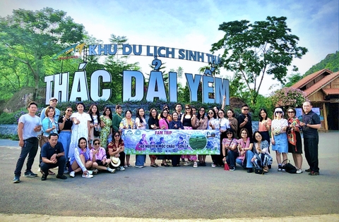 CLB Lữ hành Unesco Hà Nội khảo sát cao nguyên Mộc Châu - Sơn La