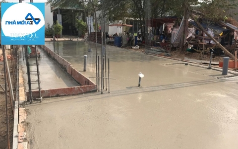 Có nên đổ bê tông nền tầng trệt không? Và chi phí đổ bê tông này thì tính như thế nào?
