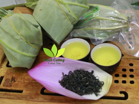 Trà ướp trong bông sen 2020