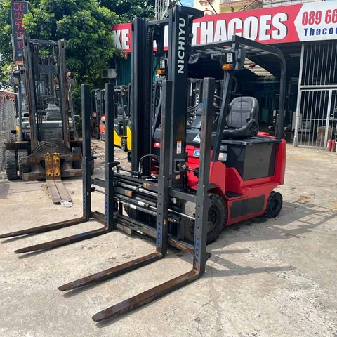 NICHIYU 2.5 TẤN (Xe 2018. Bình Hitachi 2018) FB25PN-77-500MCSSF-241C-14915