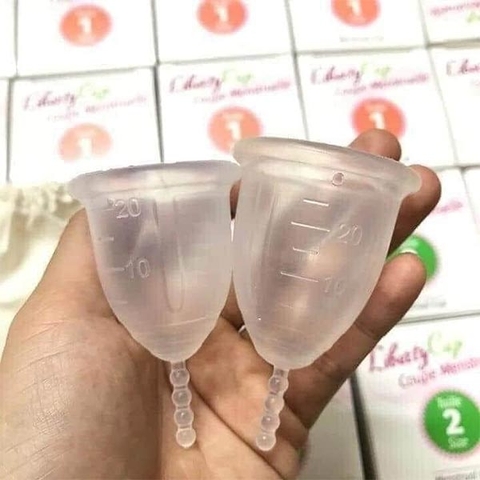 Cốc nguyệt san quá to: 4 NGUY CƠ tiềm ẩn nếu cố sử dụng