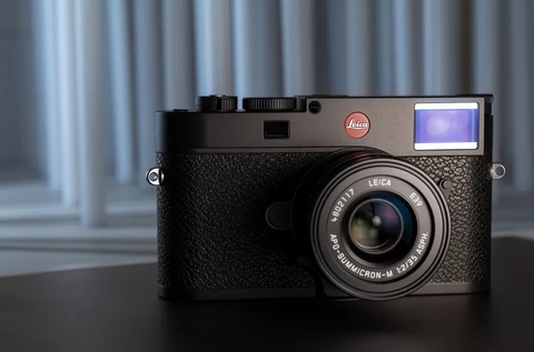 Leica M11 chính thức ra mắt - Nhiều độ phân giải hơn, nhẹ hơn