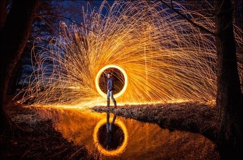 Light Painting - Nghệ thuật giữa ảnh và ánh sáng. Nên kết hợp sao cho phù hợp.