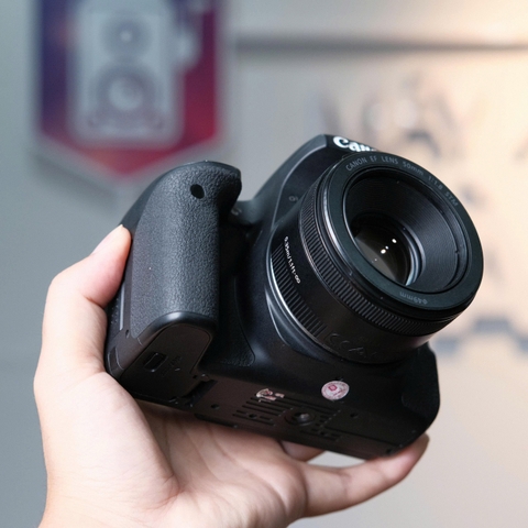 Máy Ảnh Canon EOS 800D (95%) Kèm Ống Kính EF 50mm f/1.8 STM - Máy Ảnh Cũ Hà Nội