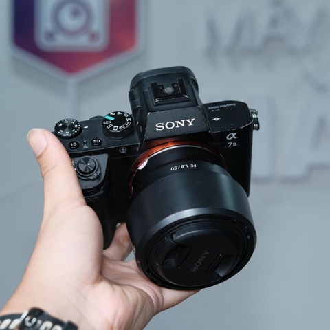 Máy Ảnh Sony A7 II (95%) Kèm Ống Kính Sony FE 50mm f/1.8 - Máy Ảnh Cũ Hà Nội
