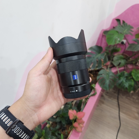 Sony Sonnar T* FE 55mm f/1.8 ZA (Used)