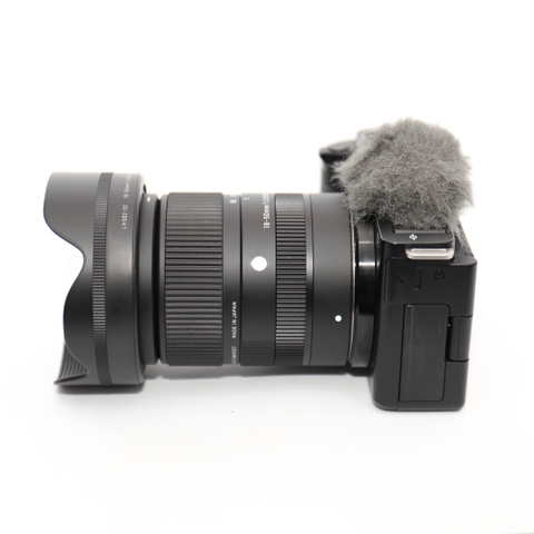 Combo Sony ZVE10+ Sigma 18-50mm f2.8 quay chụp đa dụng.