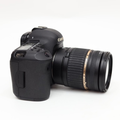 Canon EOS 5D Mark III (95%) + Lens Tamron 28-300mm - Máy Ảnh Cũ Hà Nội