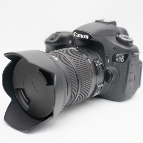 Combo Canon 60D+ Sigma 17-50mm f2.8 đa dụng, bán chuyên nghiệp.