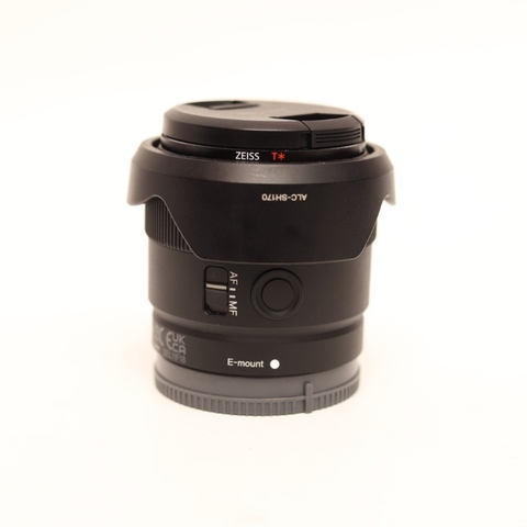 Ống Kính Sony E 11mm f/1.8 (SEL11F18) - Máy Ảnh Cũ Hà Nội