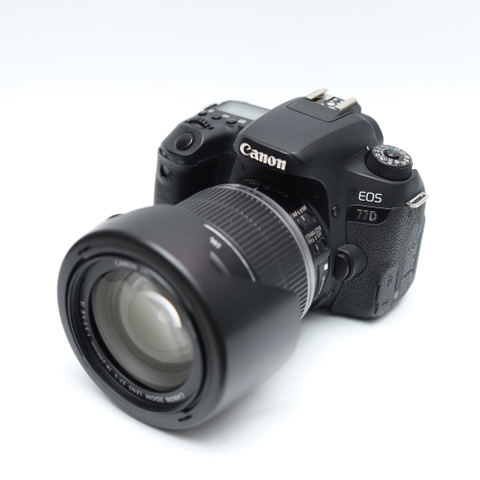 Combo Canon 77D+ Canon EF-S 18-200mm f/3.5-5.6 IS đa dụng, zoom từ nhà đến trường.