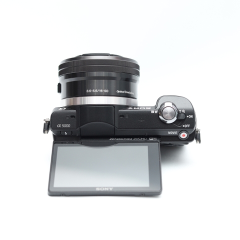 Combo Sony A5000+ Sony E 16-50mm OSS nhỏ gọn, đa dụng, màn hình lật.