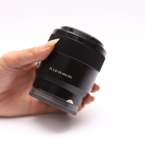 Sony FE 50mm F/2.8 Macro (Used)