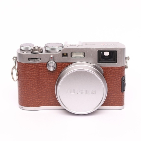 Fujifilm X100F (Used)