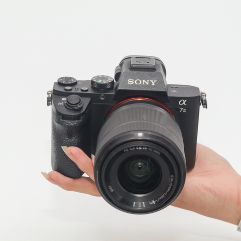 Combo Sony A7 Mark ii+ Sony FE 28-70mm f3.5-5.6 OSS fullframe giá rẻ