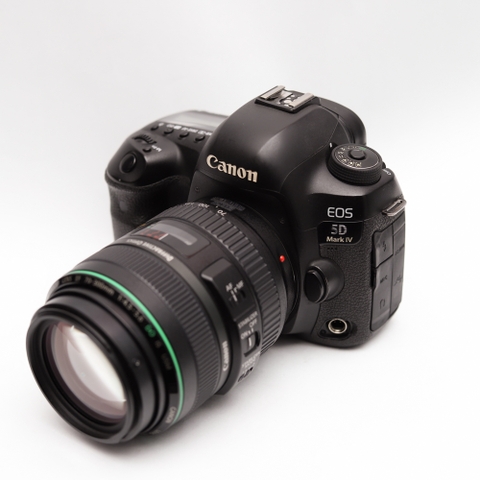 Combo Canon EOS 5D Mark IV và Lens 70-300mm DO IS USM Cũ - Bộ Máy Siêu Siêu Zoom Chuyên Nghiệp