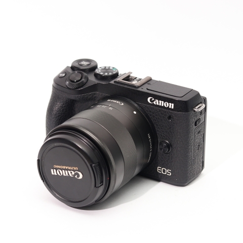 Canon M6 Mark II+ Canon EF-M 18-55mm f3.5-5.6 IS STM nhỏ gọn, đa dụng, công nghệ cao.