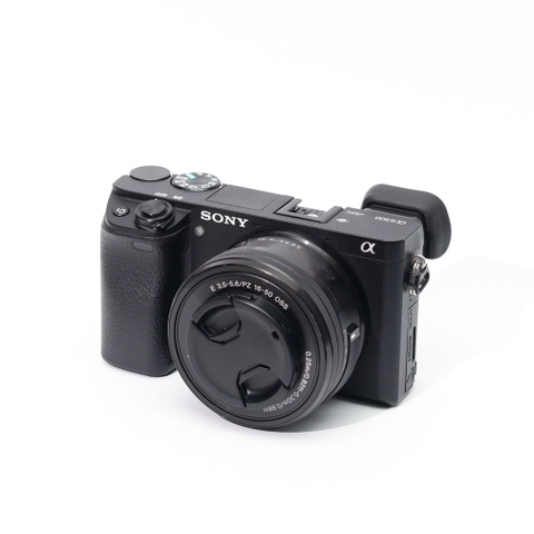 Combo Sony A6300+ Sony 16-50mm f3.5-5.6 nhỏ gọn, đa dụng.