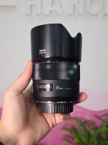 Meike 85mm F/1.8 For Canon