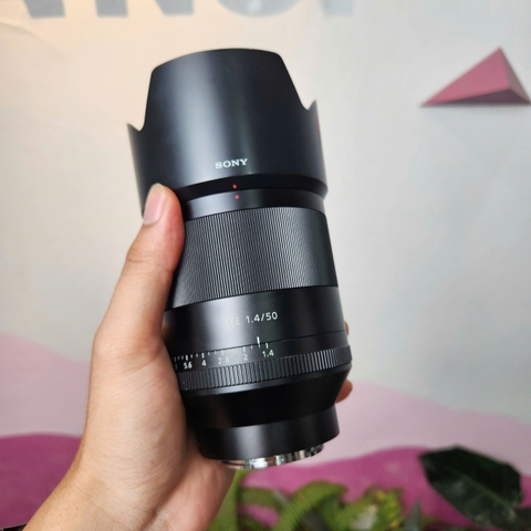 Sony Zeiss T* FE 50mm F1.4 ZA (Used)