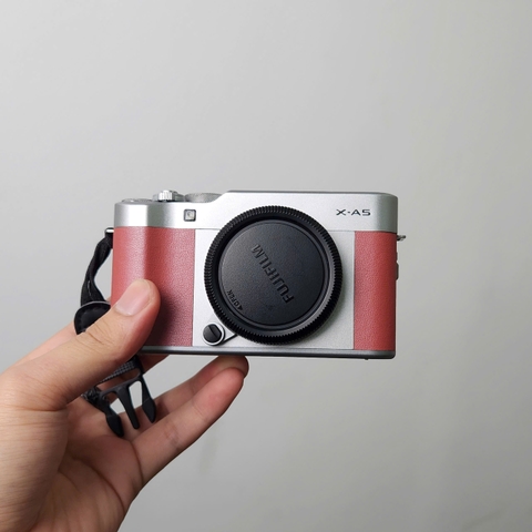 Fujifilm XA5 (body)