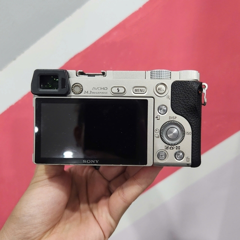 Combo Sony a6000+ Sony 18-55mm OSS