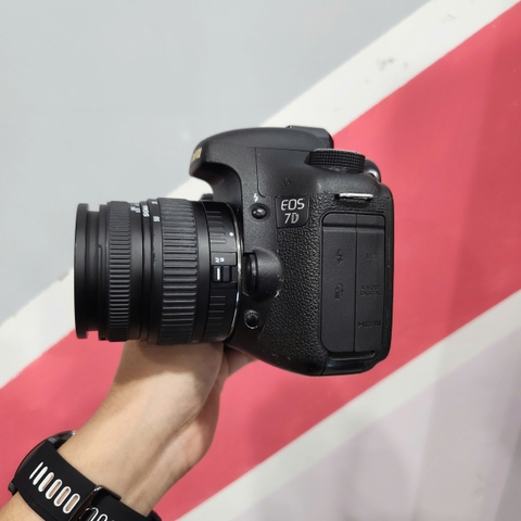 Combo Canon 7D + Sigma 18-50mm