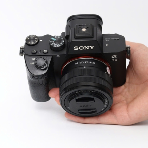 Combo Sony A7 Mark III+ Sony 28-60mm OSS chuyên nghiệp, đa dụng, dễ tiếp cận