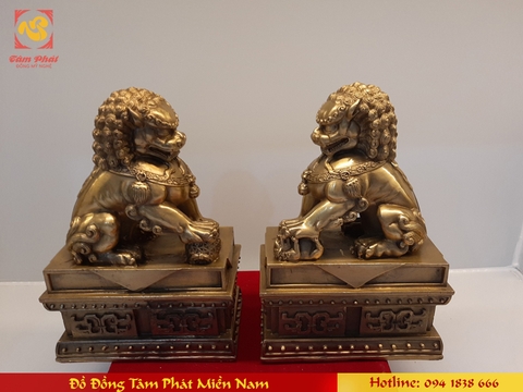 Tượng kỳ lân bằng đồng