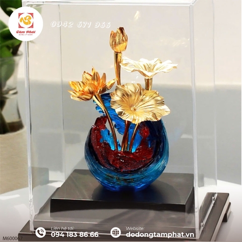 Quà tặng sếp nữ - Chậu hoa sen dát vàng 24k