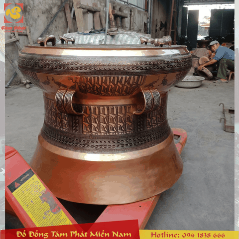 Quả trống đồng Đông Sơn vân chìm, đường kính 50cm