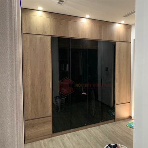 Tủ quần áo TQA03