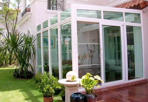 Bí quyết làm sạch cửa nhôm kính “siêu tốc”