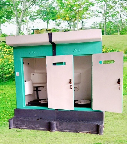 Nhà vệ sinh vuông đôi